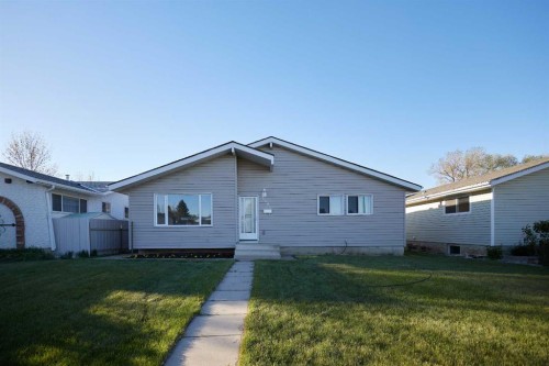 2501 13 Avenue North, Lethbridge, AB - Outdoor