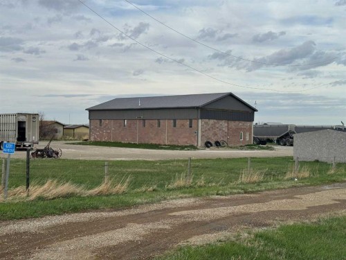 62011 21-0 Range, Rural Warner No. 5, County Of, AB 