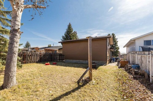 78 Pensacola Court West, Lethbridge, AB 