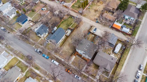 809 12 B Street North, Lethbridge, AB 