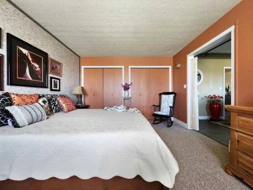 20 Deer Path Meadow, Fort Macleod, AB - Indoor Photo Showing Bedroom