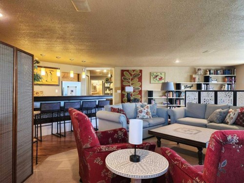 20 Deer Path Meadow, Fort Macleod, AB - Indoor Photo Showing Living Room