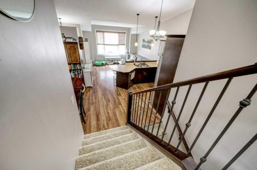 121 Mt Sundance Crescent West, Lethbridge, AB - Indoor Photo Showing Other Room