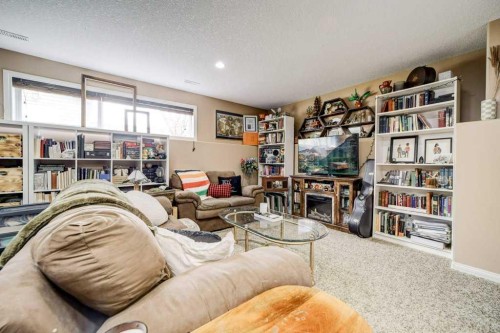 121 Mt Sundance Crescent West, Lethbridge, AB - Indoor