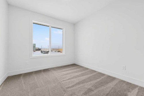 2537 16 Avenue, Coaldale, AB - Indoor Photo Showing Other Room