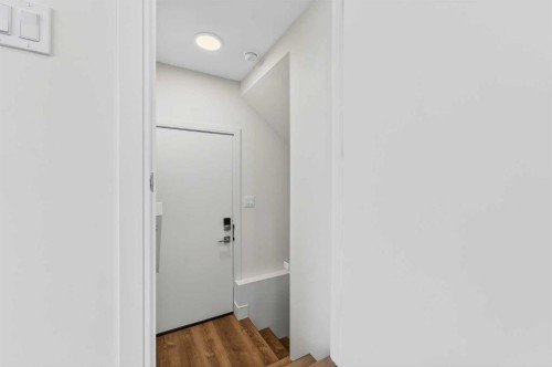 2537 16 Avenue, Coaldale, AB - Indoor Photo Showing Other Room
