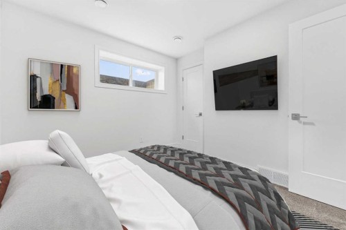 2537 16 Avenue, Coaldale, AB - Indoor Photo Showing Bedroom