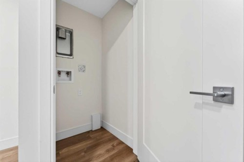 2537 16 Avenue, Coaldale, AB - Indoor Photo Showing Other Room