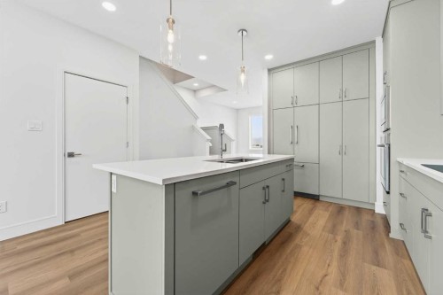 2537 16 Avenue, Coaldale, AB - Indoor Photo Showing Kitchen