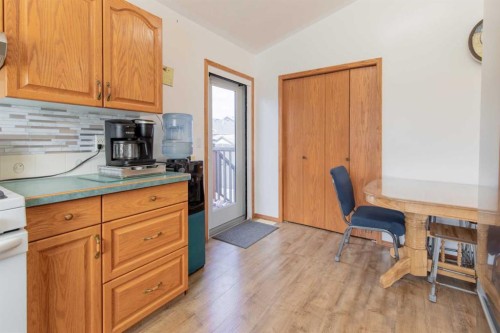 1118 25 Avenue, Coaldale, AB - Indoor Photo Showing Kitchen