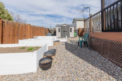 1118 25 Avenue, Coaldale, AB - Outdoor