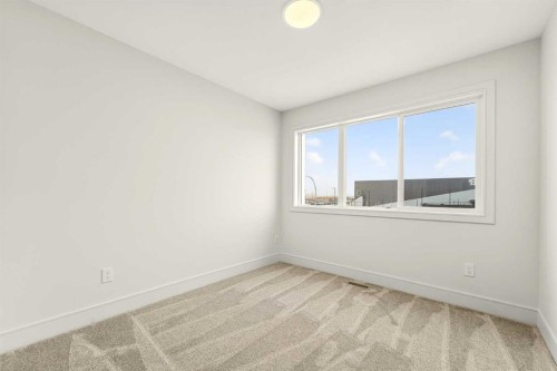 2541 16 Avenue North, Coaldale, AB - Indoor Photo Showing Other Room