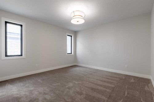 550 Malahat Green West, Lethbridge, AB - Indoor Photo Showing Other Room