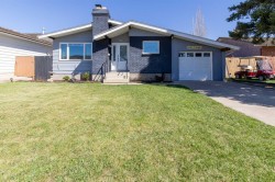 1047 Lakemount Boulevard SOUTHLethbridge, AB T1K 3S6