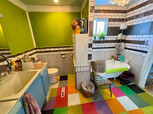 70078 Rr 253, Fort Macleod, AB - Indoor