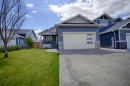 807 Sunset Place, Picture Butte, AB  - Outdoor With Facade 