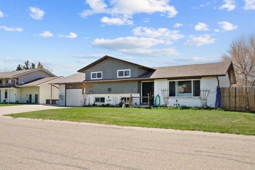 120 S 50 West, Raymond, AB - Outdoor
