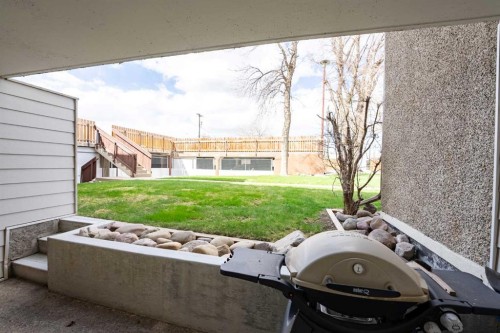 134-1237 4 Avenue South, Lethbridge, AB - Outdoor