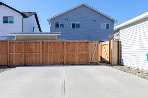 4355 Fairmont Gate South, Lethbridge, AB - Outdoor With Exterior