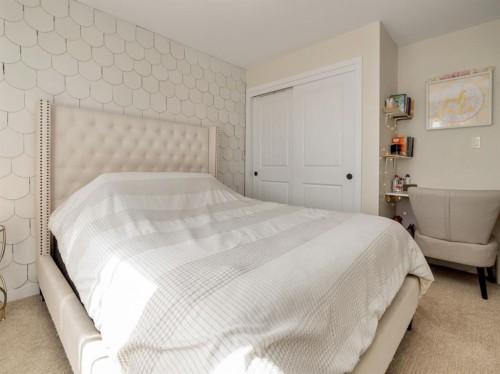 653 Aquitania Boulevard West, Lethbridge, AB - Indoor Photo Showing Bedroom