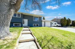 6105 50 Street Taber, AB T1G 1J7