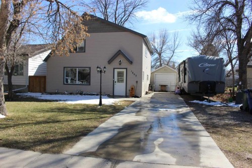 1607 23 Avenue  Coaldale, AB T1M 1E2