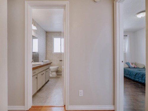 5007-62Nd Ave, Taber, AB - Indoor