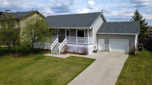 241 N 250 E, Raymond, AB - Outdoor