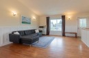 241 N 250 E, Raymond, AB  - Indoor Photo Showing Living Room 