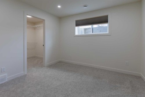 306 Bridge Crossing Close, Raymond, AB - Indoor Photo Showing Other Room