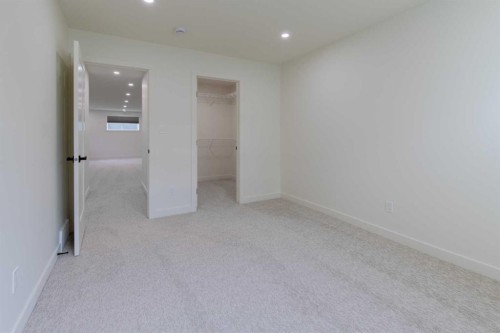 306 Bridge Crossing Close, Raymond, AB - Indoor Photo Showing Other Room