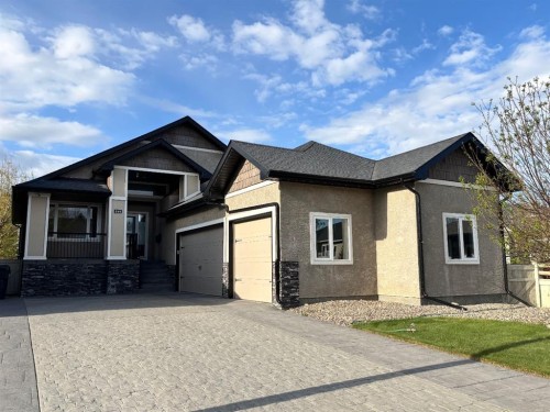 314 Coulee Springs Terrace SOUTH Lethbridge, AB T1K 5P2