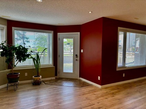 314 Coulee Springs Terrace South, Lethbridge, AB - Indoor Photo Showing Other Room