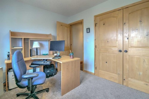 100 Canyoncrest Point West, Lethbridge, AB - Indoor Photo Showing Office