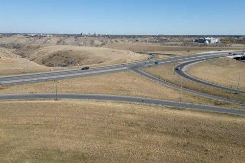 86 Chippewa Crescent West, Lethbridge, AB - Outdoor With View