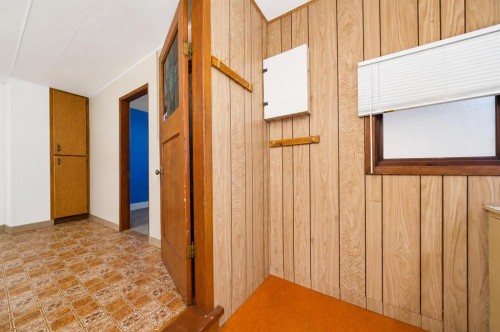 5103 41 Ave, Taber, AB - Indoor Photo Showing Other Room