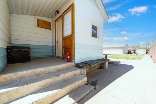 5103 41 Ave, Taber, AB - Outdoor With Exterior