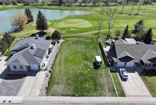 105 Fairway Drive, Coaldale, AB 