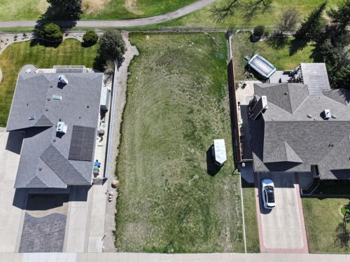 105 Fairway Drive, Coaldale, AB 