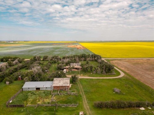 202001 8-0 Township, Rural Lethbridge County, AB 