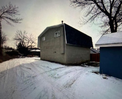 1241 8 Avenue South, Lethbridge, AB - Outdoor