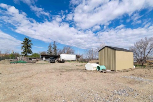 680N 300E, Raymond, AB 