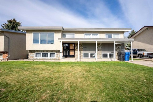 2006 20 Street NORTH Lethbridge, AB T1H 4B4