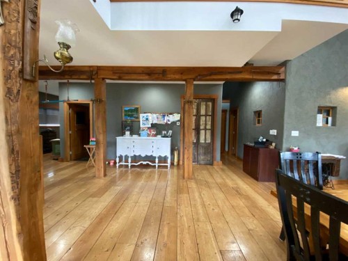 5302 19 Avenue, Coleman, AB - Indoor