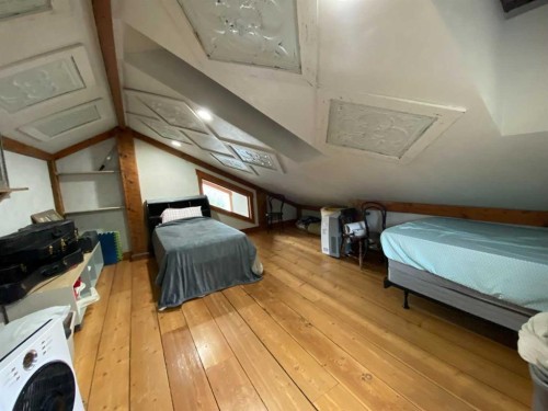 5302 19 Avenue, Coleman, AB - Indoor