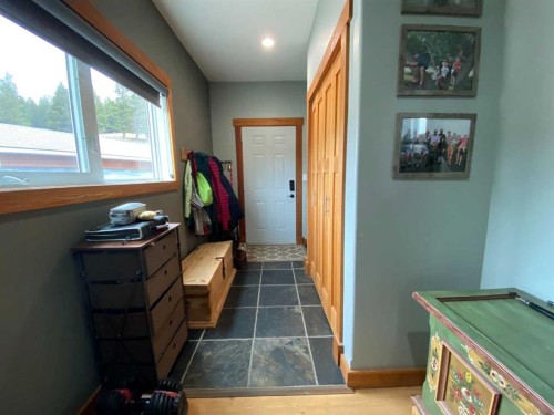 5302 19 Avenue, Coleman, AB - Indoor Photo Showing Other Room