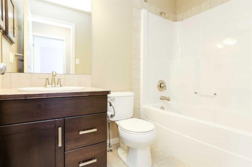 132 Firelight Way West, Lethbridge, AB - Indoor Photo Showing Bathroom