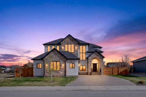 93 Prairie Arbour Boulevard SOUTH Lethbridge, AB T1K 5W3