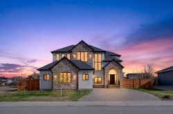 93 Prairie Arbour Boulevard SOUTHLethbridge, AB T1K 5W3