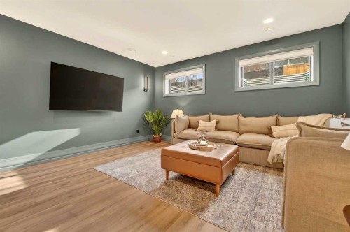 93 Prairie Arbour Boulevard South, Lethbridge, AB - Indoor Photo Showing Living Room